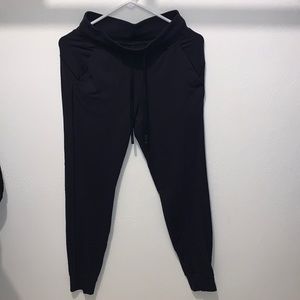 Lululemon Size 4 Ready to Rulu Joggers